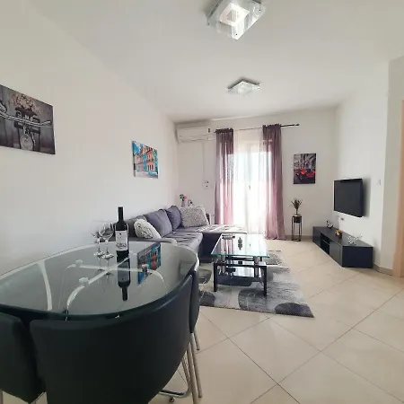 Alex Apartment Medulin